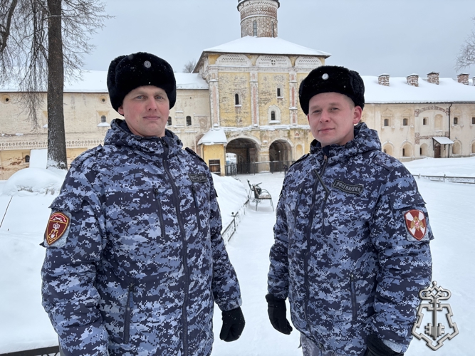 Сотрудники вневедомственной охраны Росгвардии рассказали вологодским журналистам об особенностях охраны объектов культурного наследия