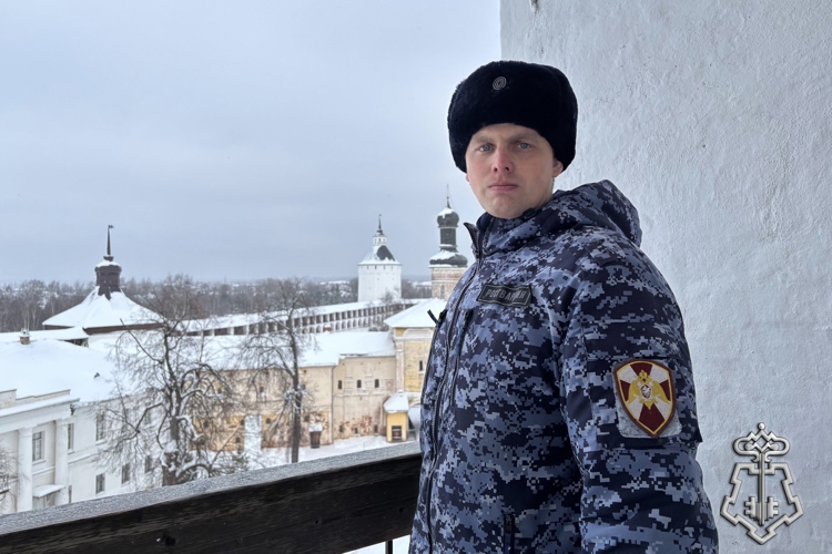 Сотрудники вневедомственной охраны Росгвардии рассказали вологодским журналистам об особенностях охраны объектов культурного наследия