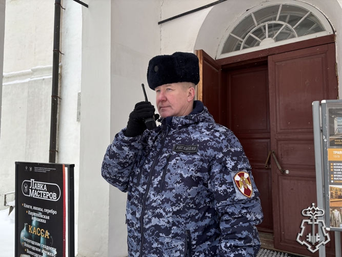 Сотрудники вневедомственной охраны Росгвардии рассказали вологодским журналистам об особенностях охраны объектов культурного наследия