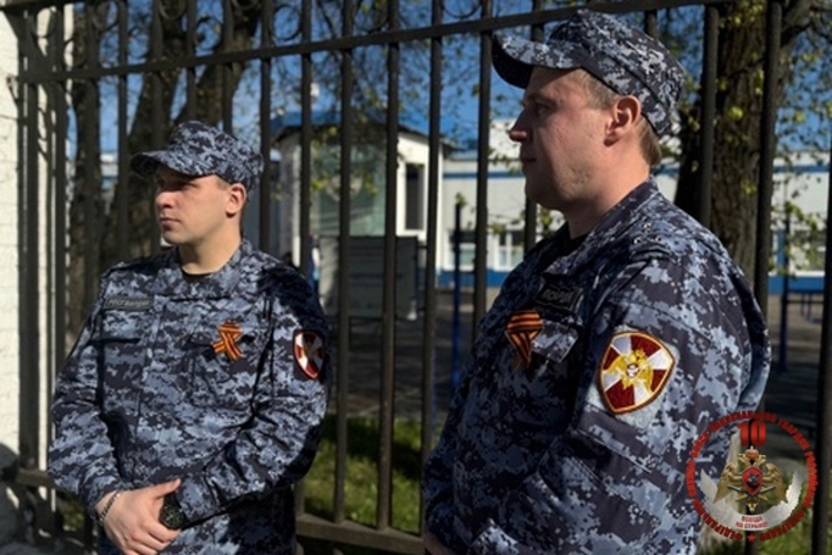 В Вологде сотрудники Росгвардии обеспечили безопасность футбольного матча