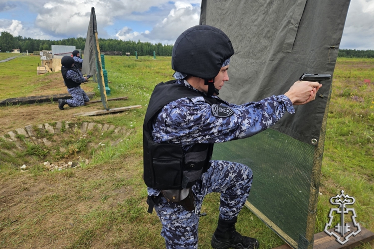 Вологодские росгвардейцы приняли участие в окружном этапе Всероссийского конкурса профессионального мастерства среди сотрудников вневедомственной охраны Росгвардии