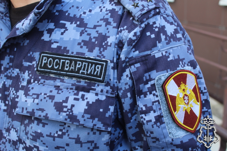 В Вологде сотрудники Росгвардии спасли мужчину от необдуманного поступка