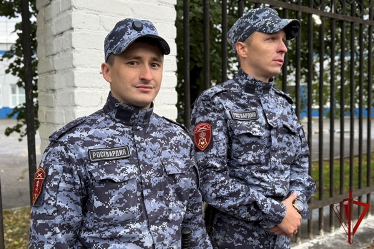 В Вологде сотрудники Росгвардии обеспечили безопасность футбольного матча