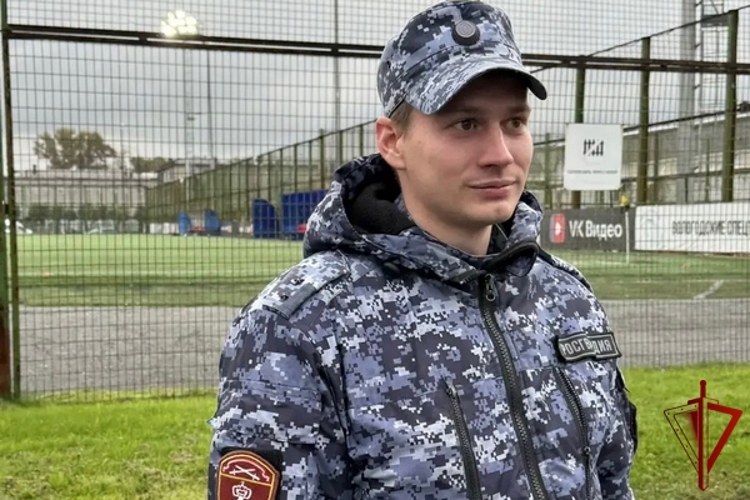 В Череповце росгвардейцы обеспечили безопасность футбольного матча